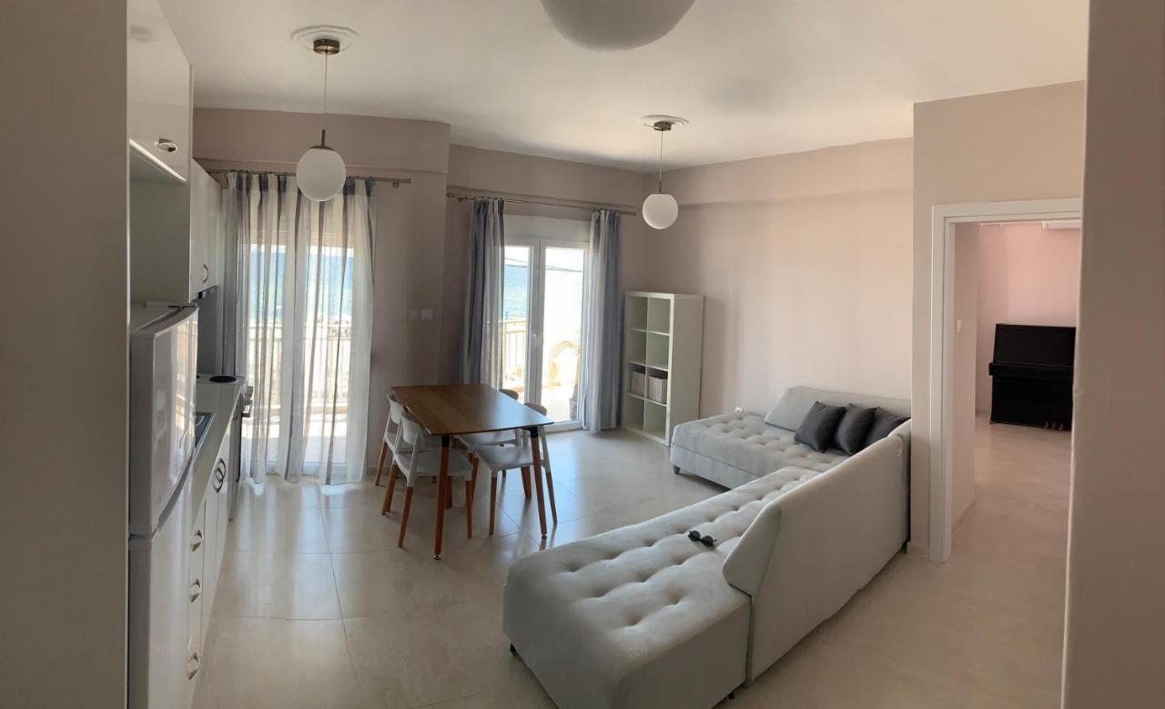 "Breeze" Front To The Sea - Hakidiki Villa Flogita Exterior photo